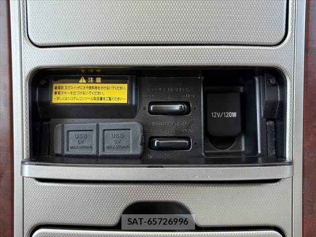 Toyota ALPHARD 2010-04 6750763-24