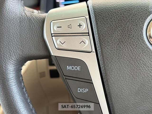 Toyota ALPHARD 2010-04 6750763-26