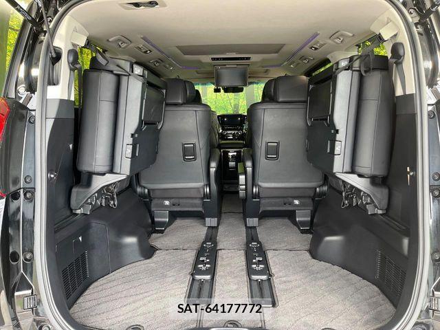 Toyota ALPHARD 2022-04 6750728-12