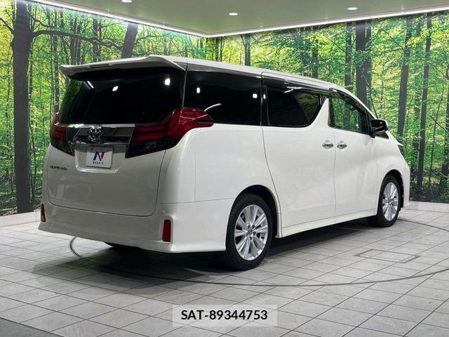 Toyota ALPHARD 2016-07 6750760-17