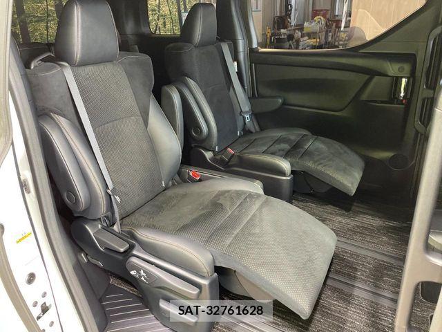 Toyota ALPHARD 2022-03 6750735-8