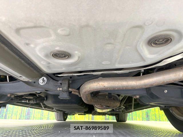 Toyota ALPHARD 2019-04 6750752-19