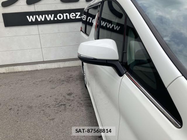 Toyota ALPHARD 2019-04 6750743-13