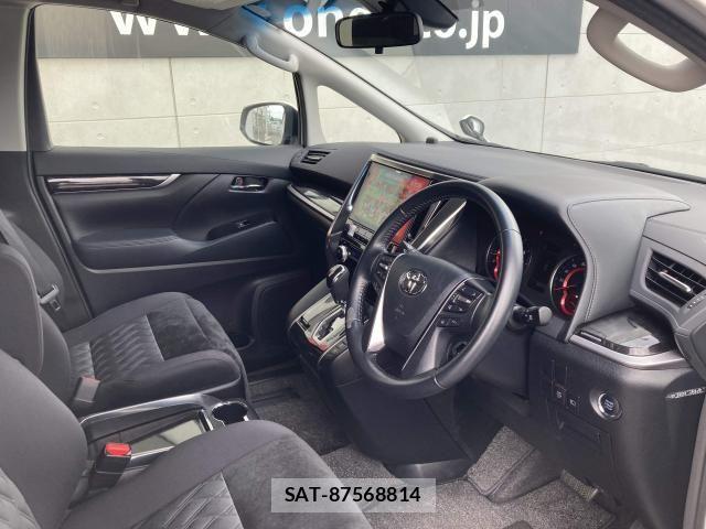 Toyota ALPHARD 2019-04 6750743-20