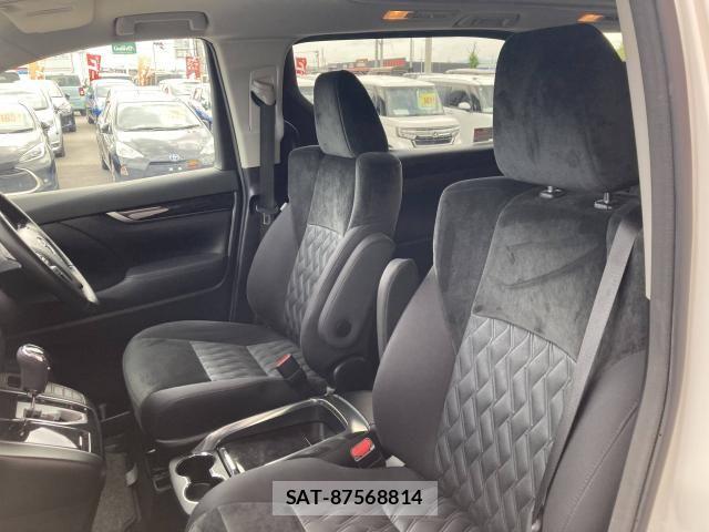 Toyota ALPHARD 2019-04 6750743-25