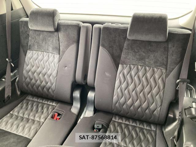 Toyota ALPHARD 2019-04 6750743-27