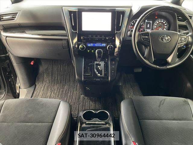 Toyota ALPHARD 2021-03 6750755-2