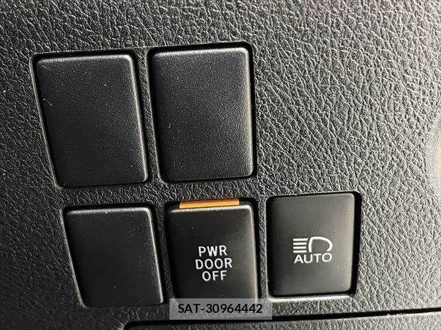 Toyota ALPHARD 2021-03 6750755-6