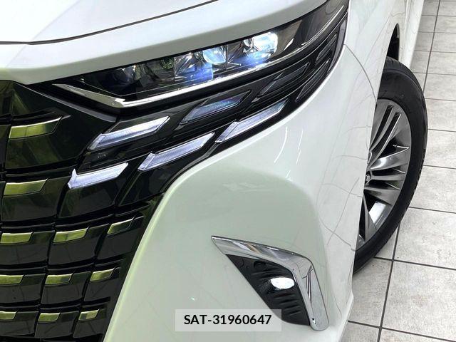 Toyota ALPHARD 2023-11 6813480-12