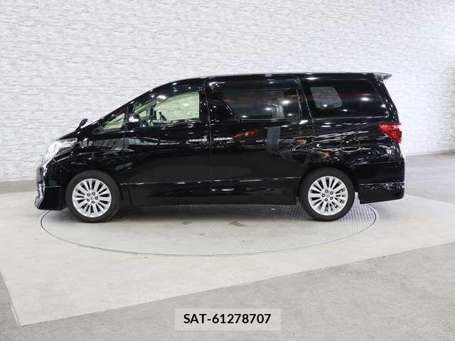 Toyota ALPHARD 2012-03 6813517-12