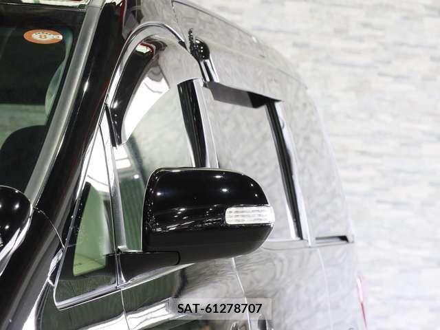 Toyota ALPHARD 2012-03 6813517-17