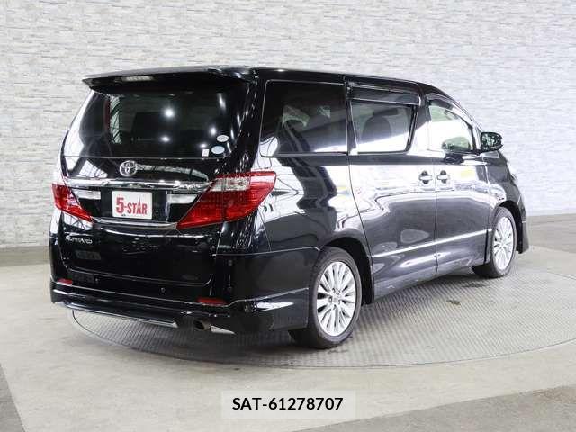 Toyota ALPHARD 2012-03 6813517-18