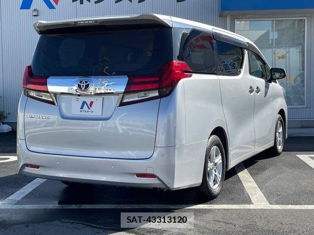 Toyota ALPHARD 2017-09 6813510-18