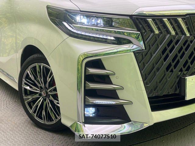 Toyota ALPHARD 2018-09 6813496-12