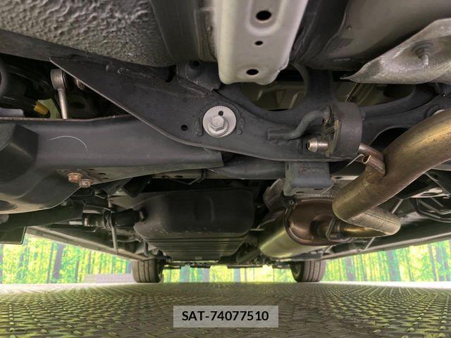 Toyota ALPHARD 2018-09 6813496-19