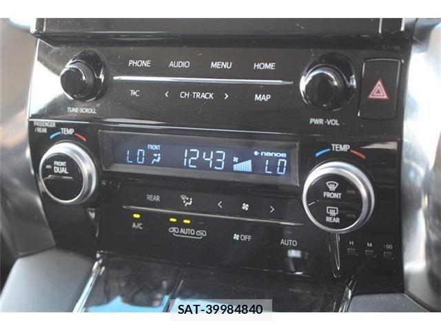 Toyota ALPHARD 2020-03 6813503-26