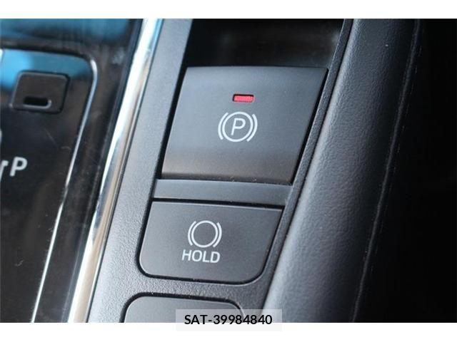 Toyota ALPHARD 2020-03 6813503-27