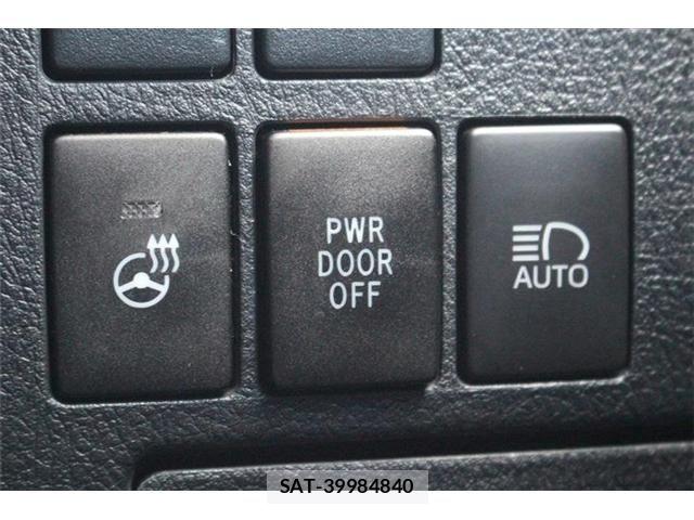 Toyota ALPHARD 2020-03 6813503-6