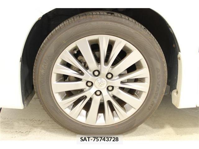 Toyota ALPHARD 2013-08 6813516-26
