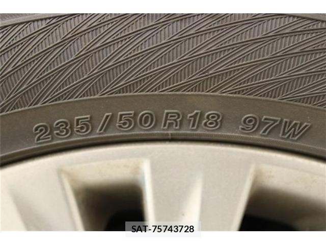 Toyota ALPHARD 2013-08 6813516-28