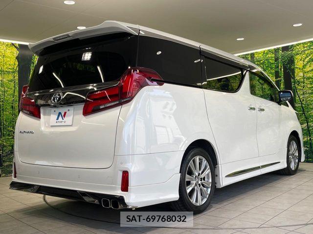 Toyota ALPHARD 2021-03 6813502-16