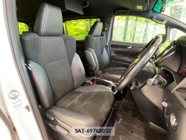 Toyota ALPHARD 2021-03 6813502-7