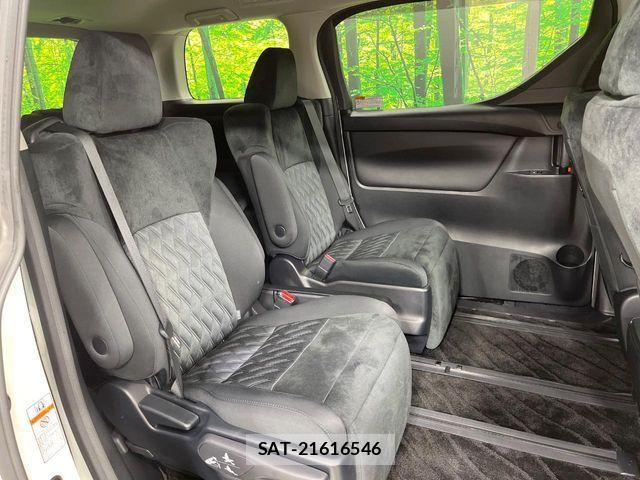 Toyota ALPHARD 2018-10 6813494-8