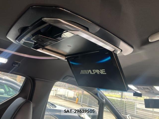 Toyota ALPHARD 2017-06 6813514-13
