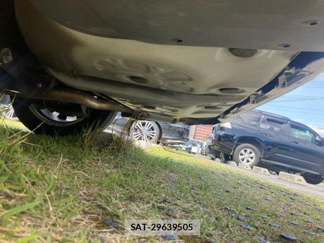 Toyota ALPHARD 2017-06 6813514-14