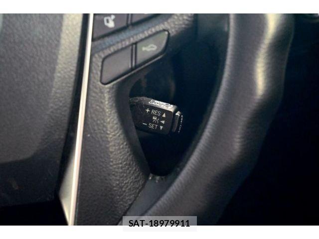 Toyota ALPHARD 2017-03 6813513-19