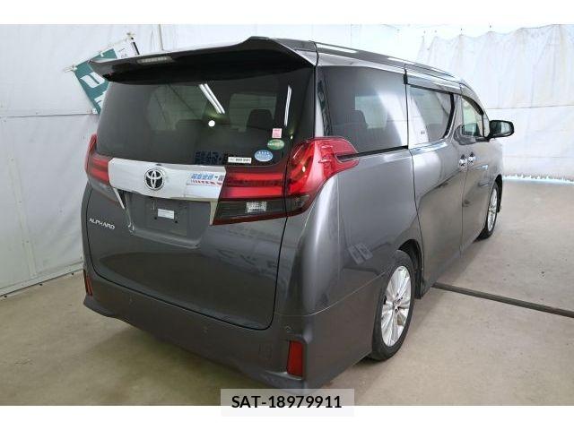 Toyota ALPHARD 2017-03 6813513-4