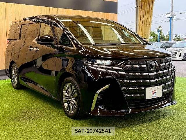 Toyota ALPHARD 2023-08 6813483-12