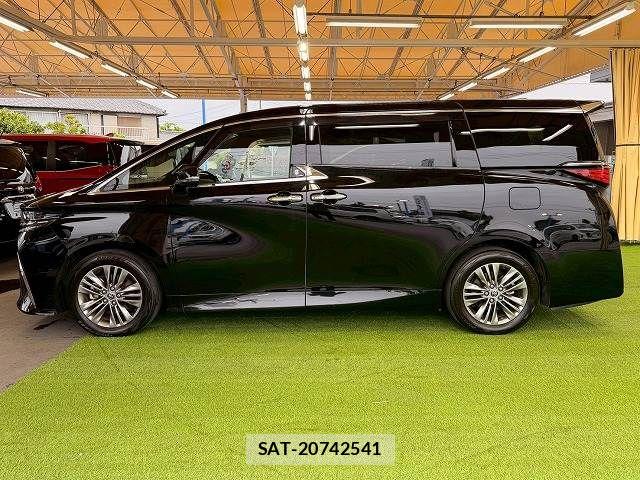 Toyota ALPHARD 2023-08 6813483-14