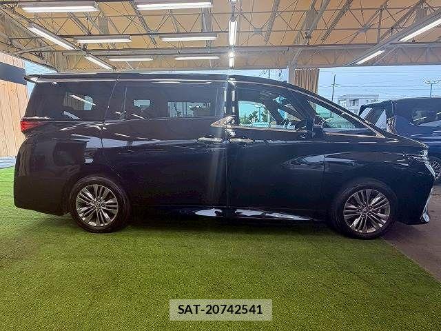 Toyota ALPHARD 2023-08 6813483-15