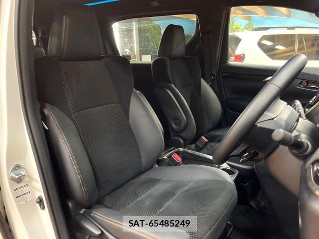 Toyota ALPHARD 2021-06 6813486-7