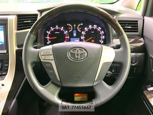 Toyota ALPHARD 2013-07 6813518-11