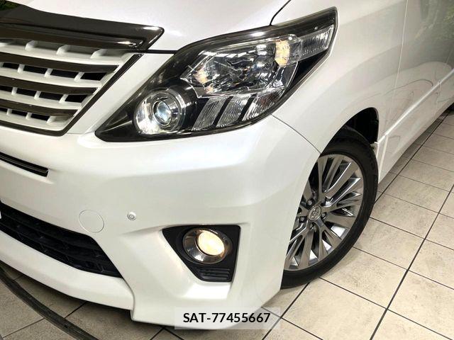 Toyota ALPHARD 2013-07 6813518-12