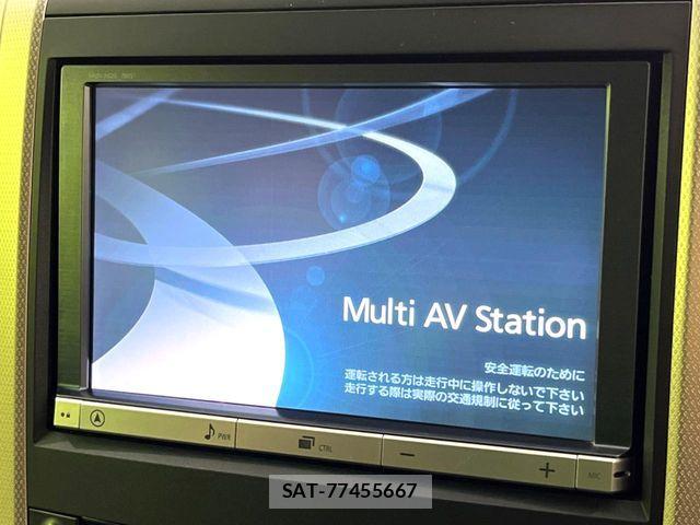 Toyota ALPHARD 2013-07 6813518-3
