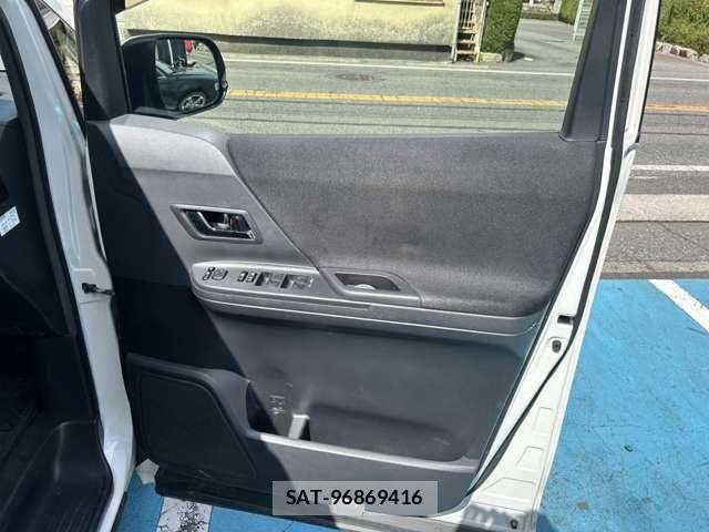 Toyota ALPHARD 2012-12 6813519-9