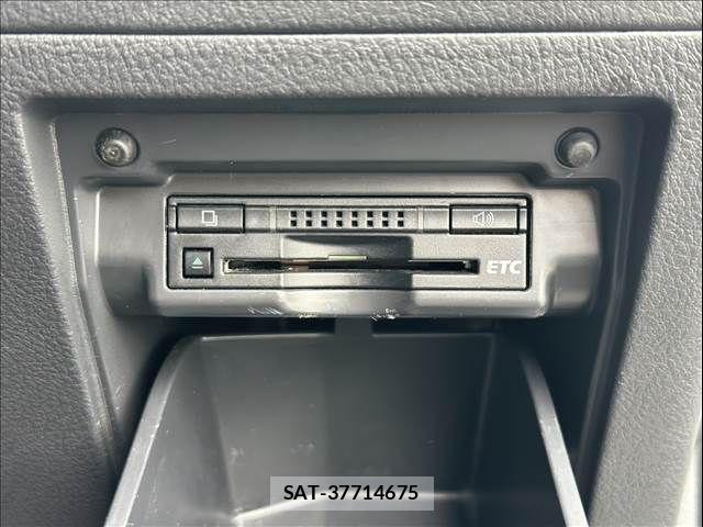 Toyota ALPHARD 2014-09 6813512-12