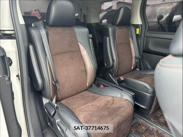 Toyota ALPHARD 2014-09 6813512-14