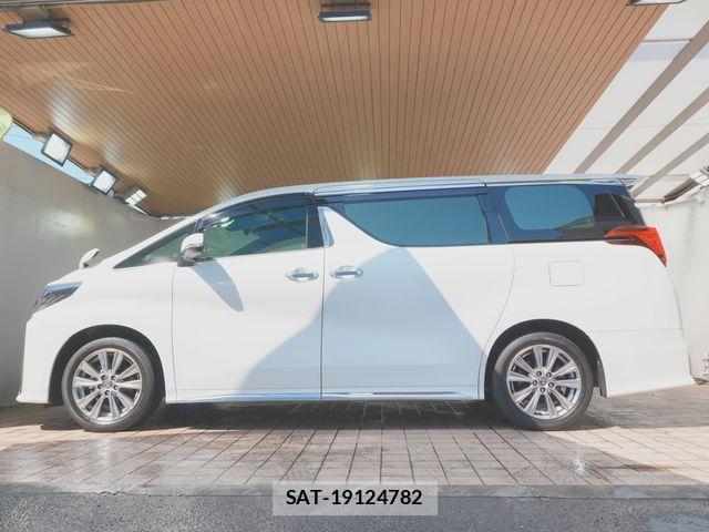 Toyota ALPHARD 2021-09 6813493-7