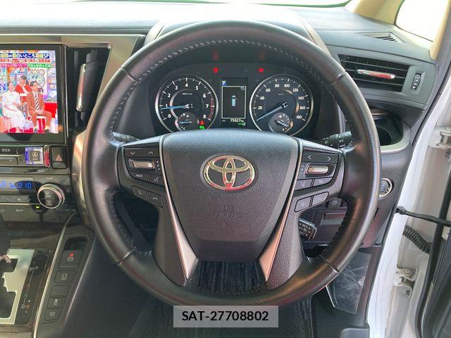 Toyota ALPHARD 2019-05 6901527-14