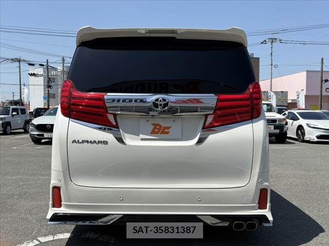 Toyota ALPHARD 2017-06 6901515-11