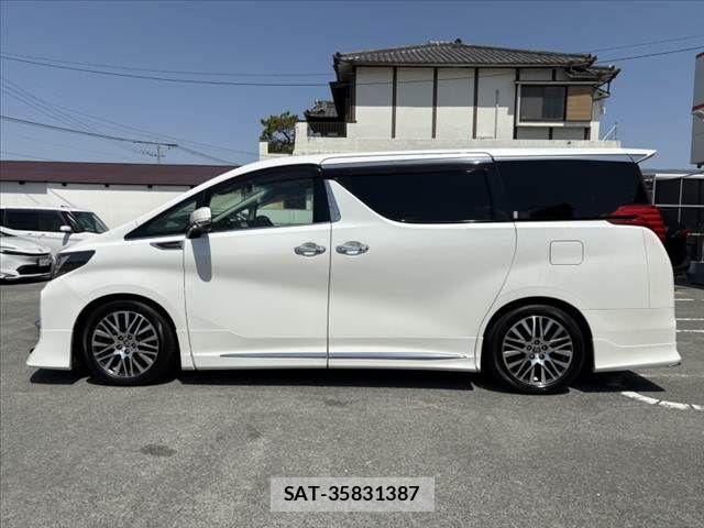 Toyota ALPHARD 2017-06 6901515-13