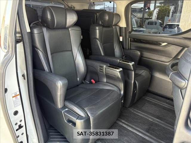 Toyota ALPHARD 2017-06 6901515-17
