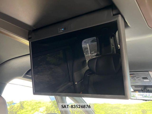 Toyota ALPHARD 2023-10 6901393-4