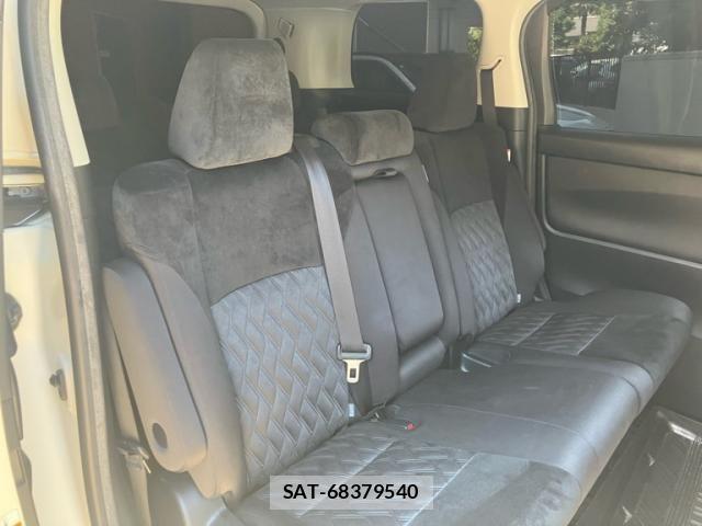 Toyota ALPHARD 2018-02 6901488-11