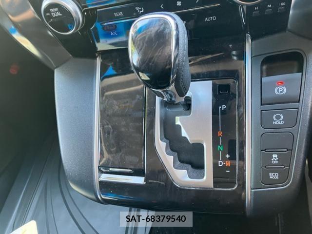 Toyota ALPHARD 2018-02 6901488-24