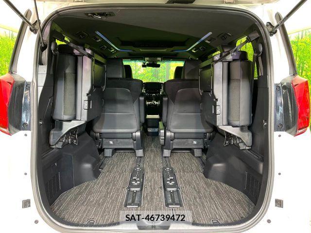 Toyota ALPHARD 2021-06 6901464-10